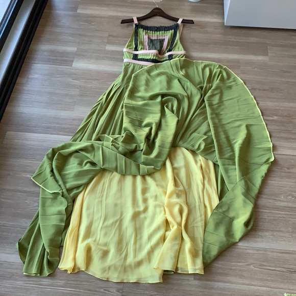 Valentino made in Italy lime green silk leather straps size 40(6) maxi dress - Picture 17 of 17